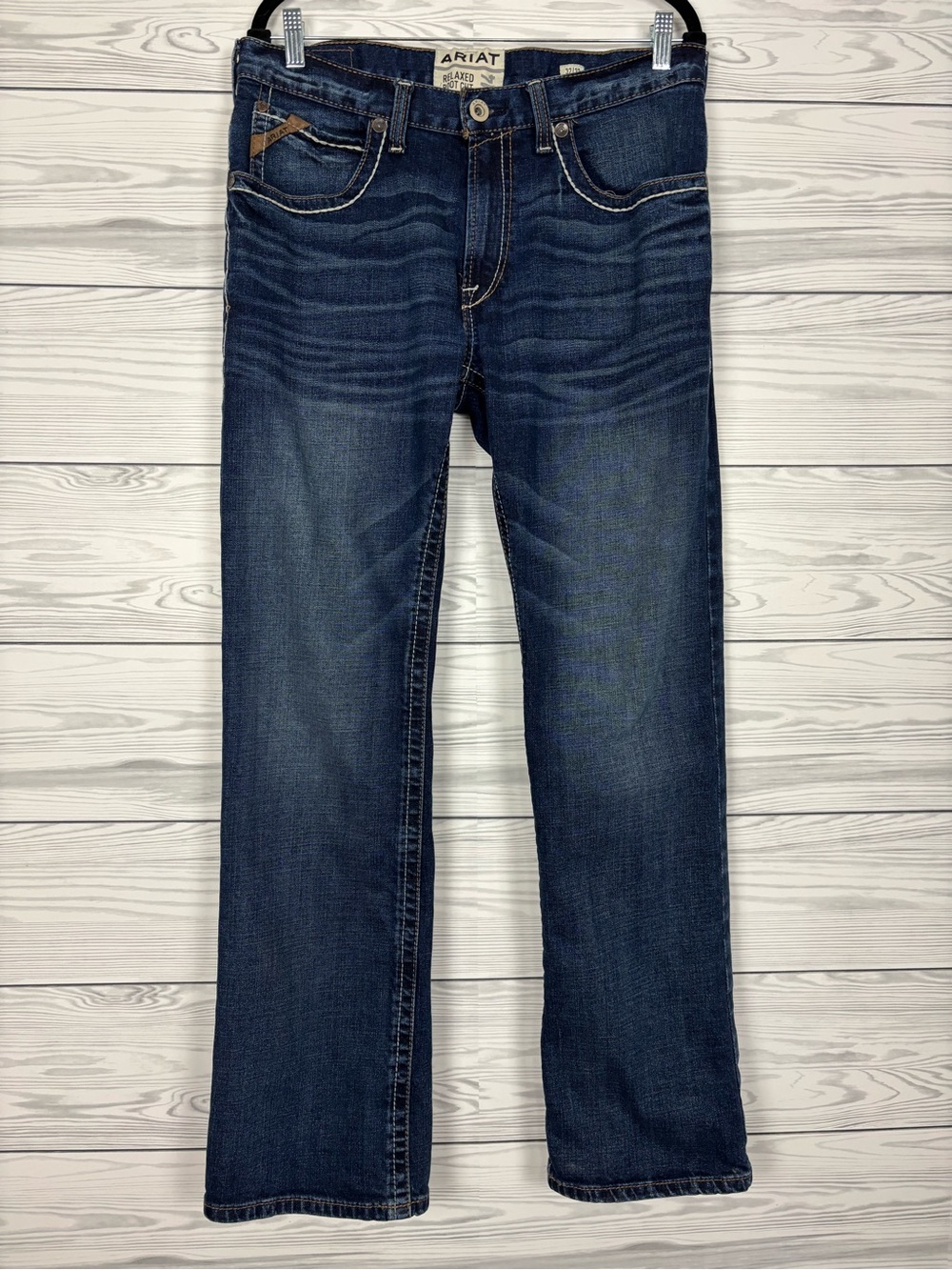 Ariat Men’s relaxed boot cut jeans M4 size 32/32